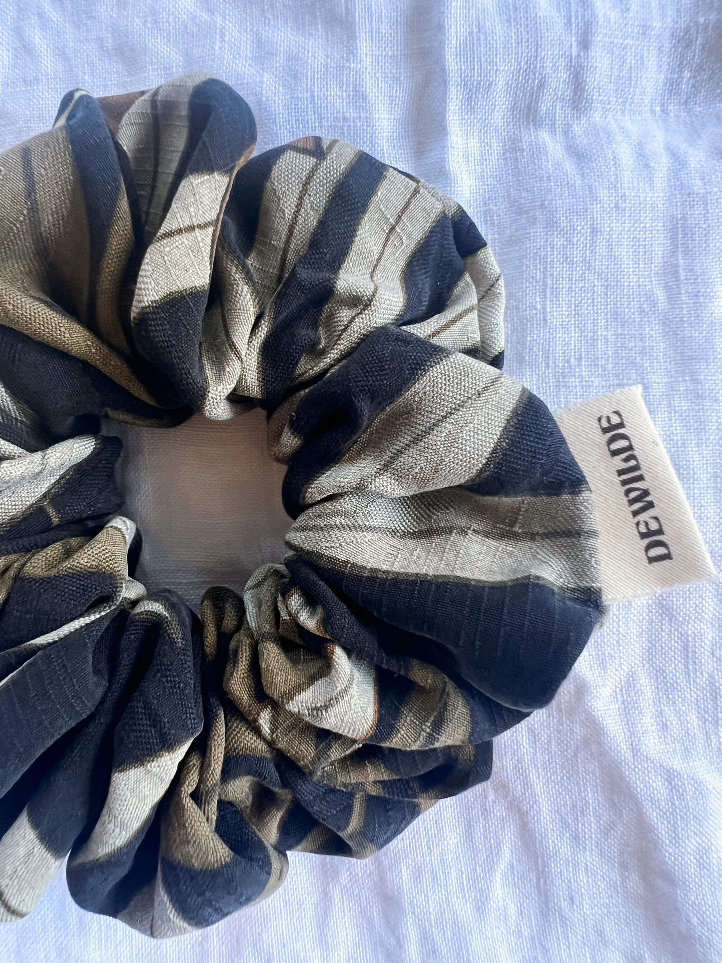 Silk Scrunchy