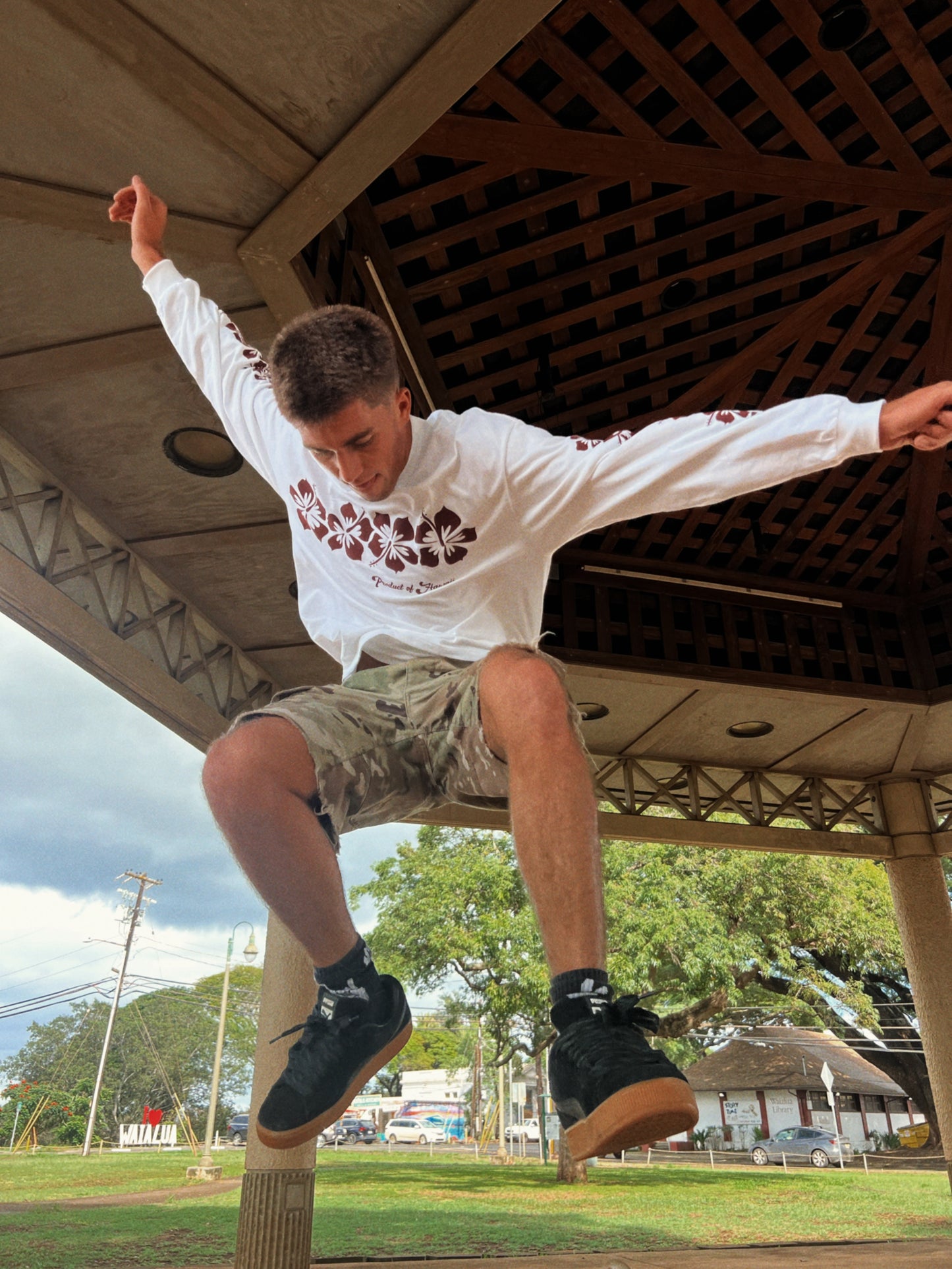 Hibiscus Band Long Sleeve Tee